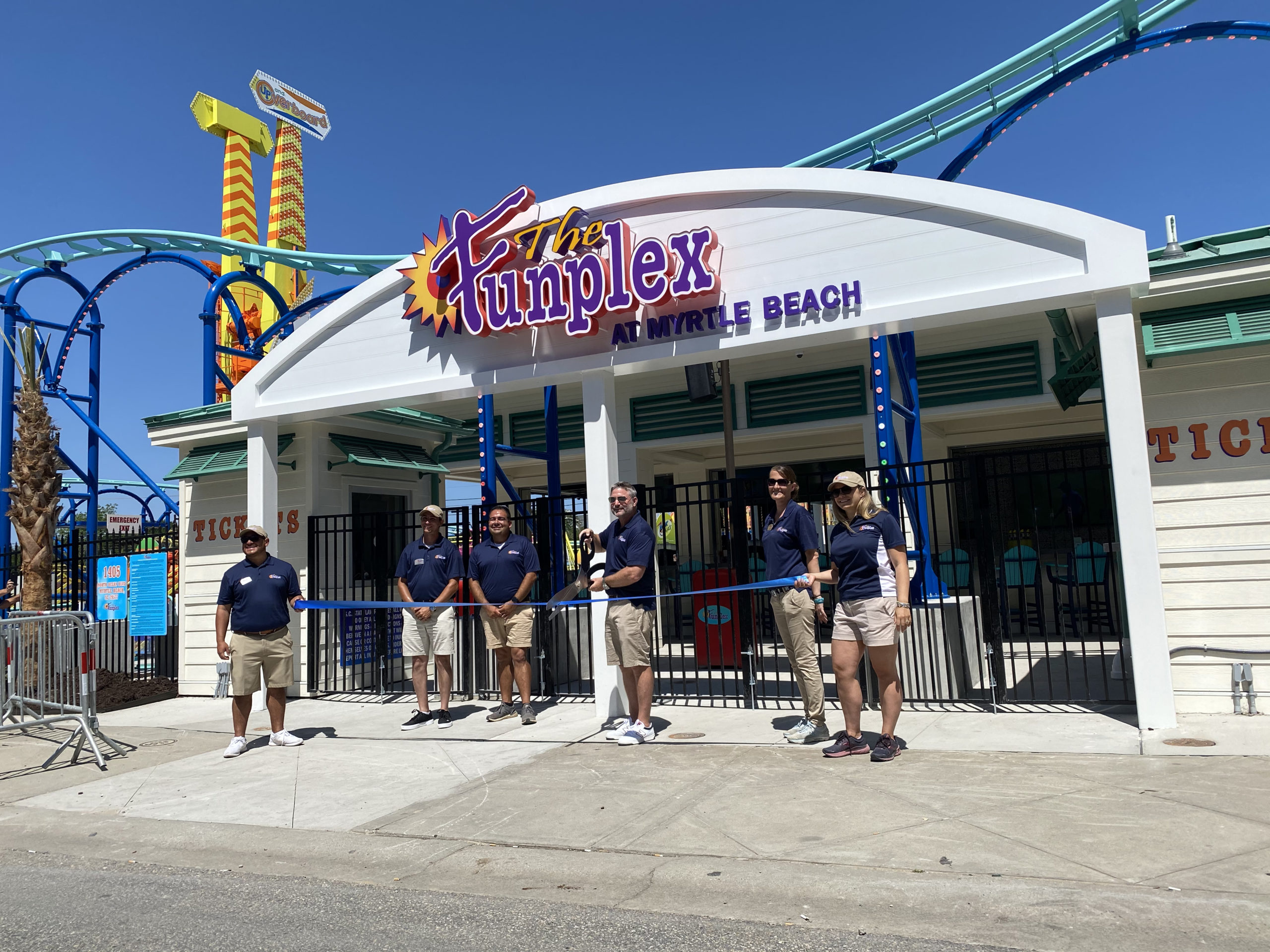 Greeley Family Funplex Pool - flzi5z1