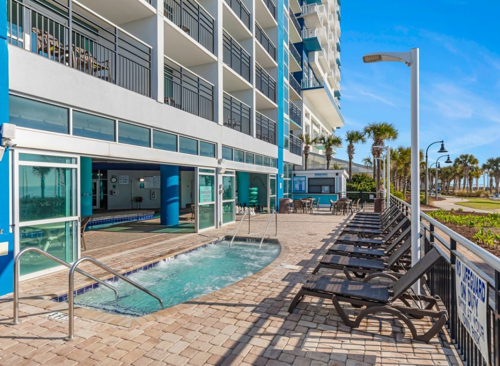 outdoor pool deck