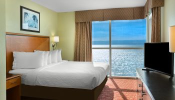 Bay View Resort accommodations with white linens