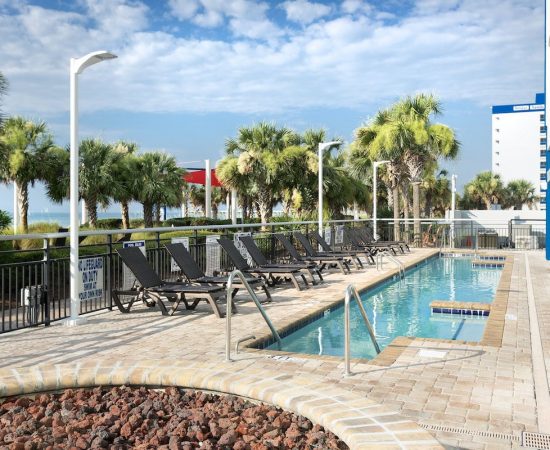 Bay View on the Boardwalk Outdoor Pool
